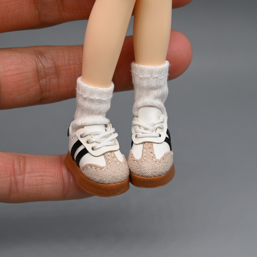 German Training Sneakers Casua - đánh giá và giá Sneaker Care Accessories
